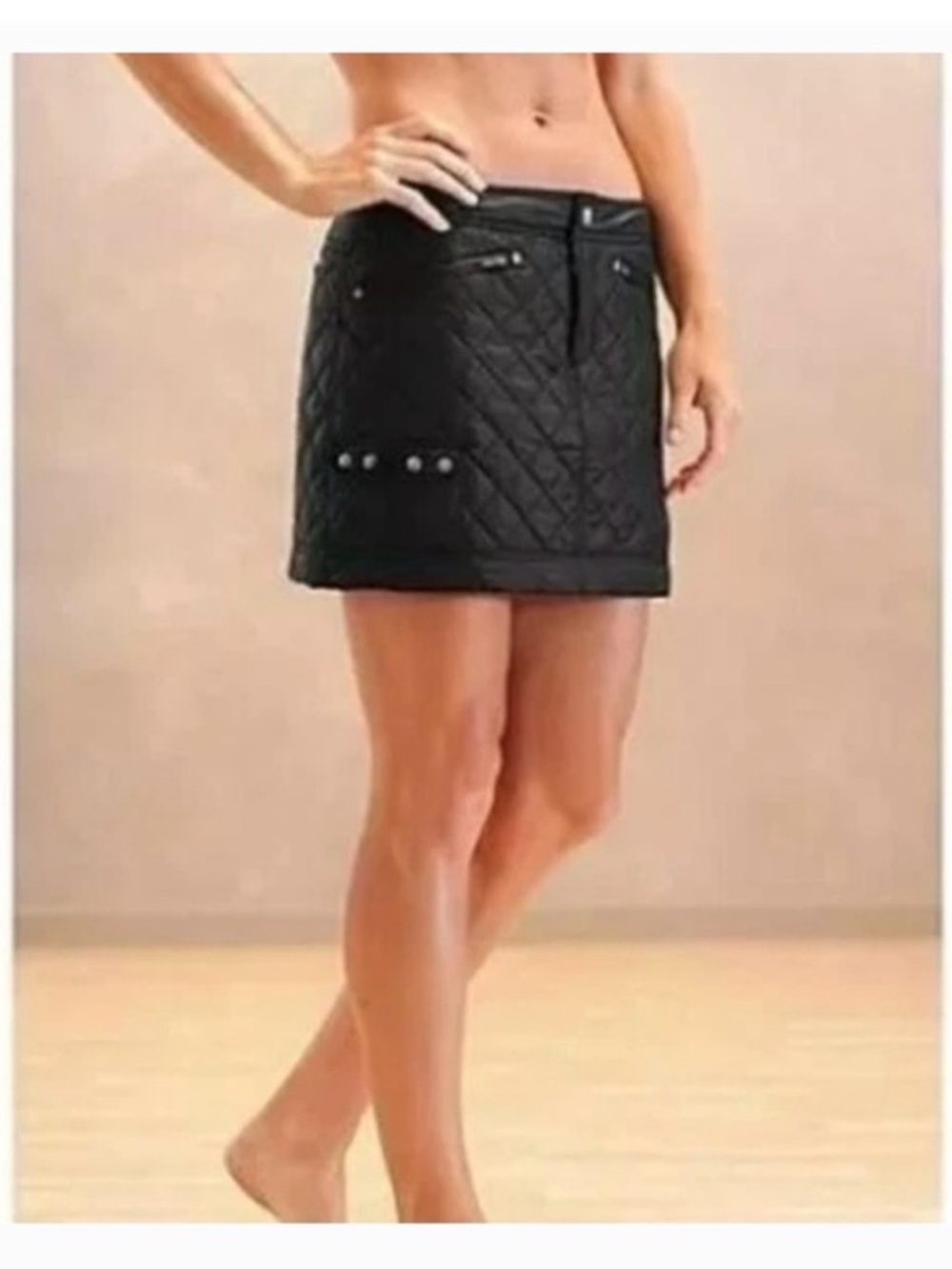 Athleta Apres Ski Black Quilted Mini Skirt with Zip Details